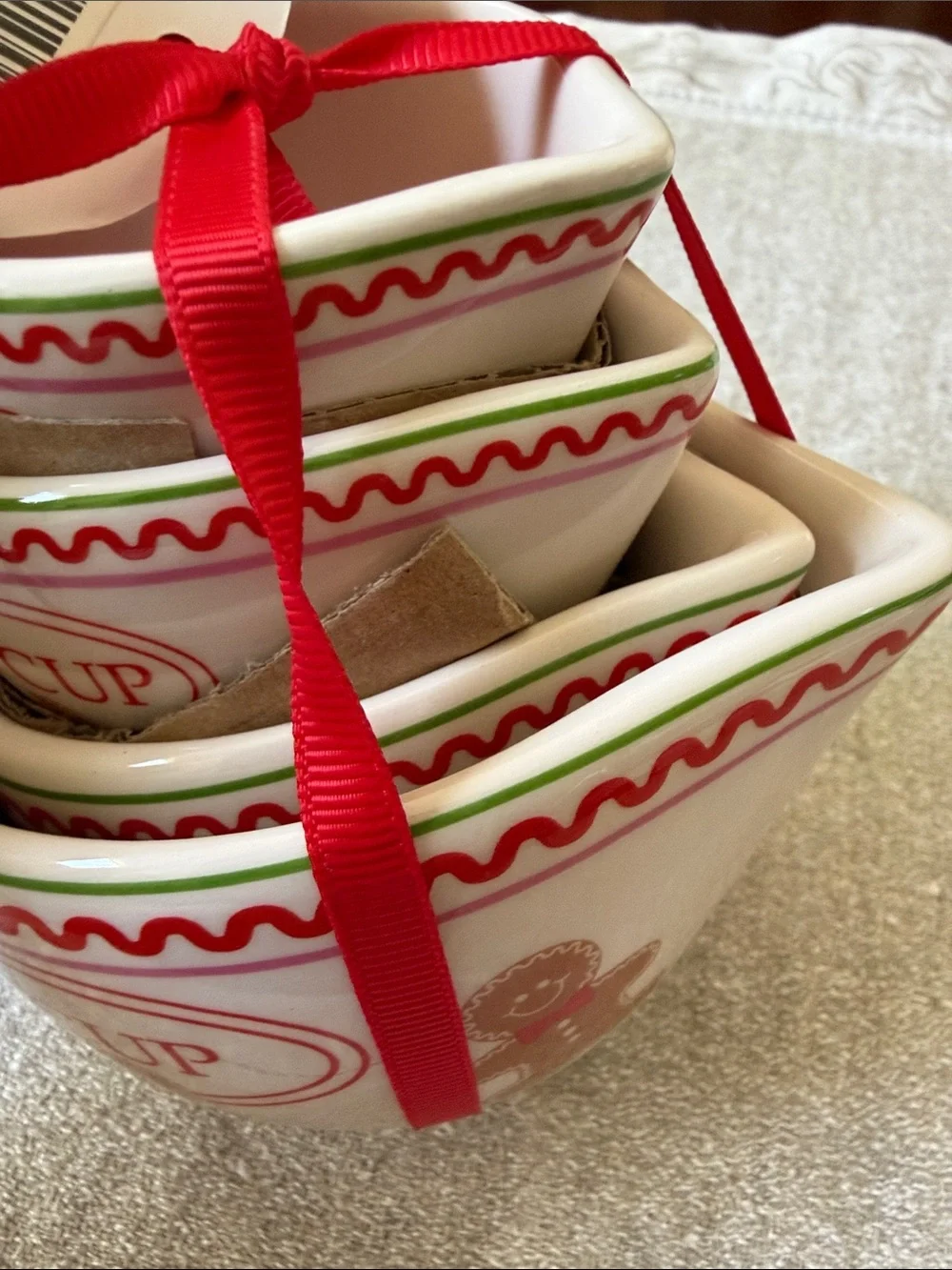 Boston Warehouse festive ceramic